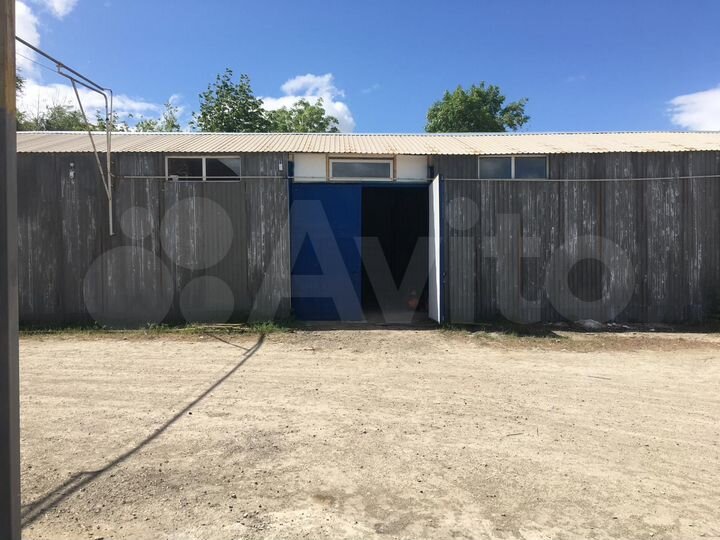 Склад, 300 м²