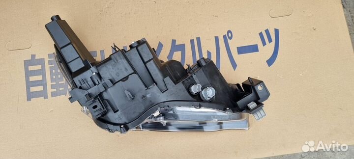 Фара передняя левая mazda 3 bp