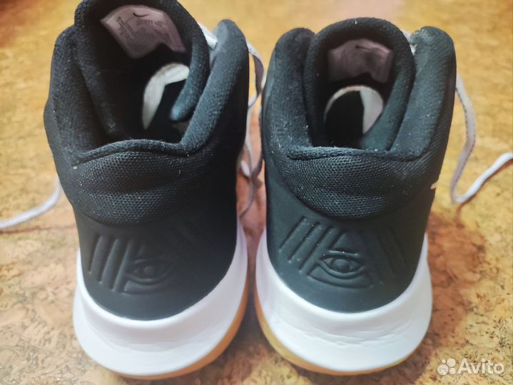Кроссовки Nike kyrie flytrap IV
