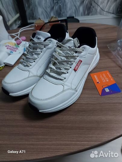 Кроссовки для мальчика