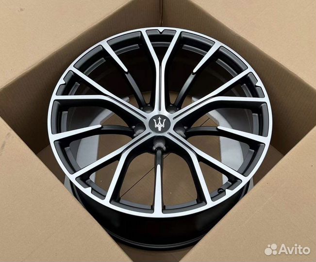 Кованые диски R21 для Maserati Grecale; Levante