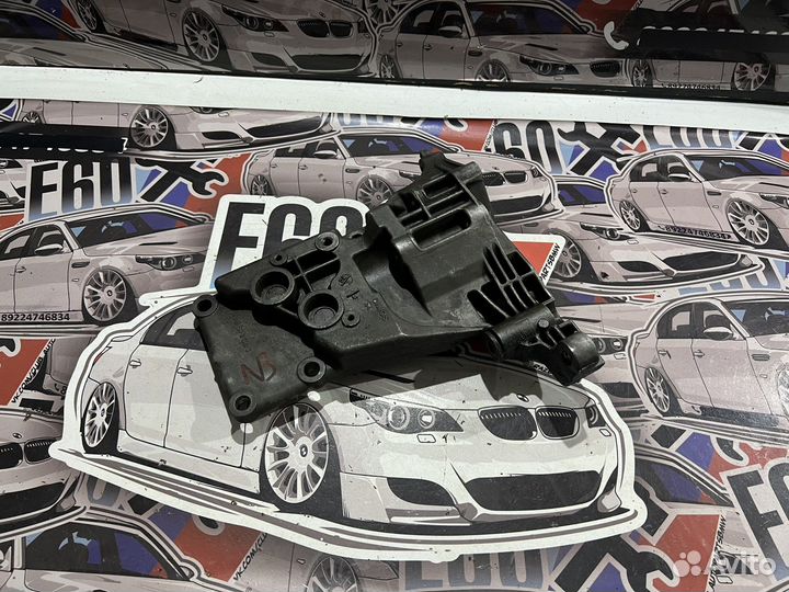 Кронштейн генератора BMW E60 N62B44