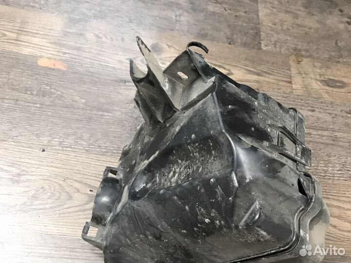 Корпус предохранителей Ситроен С2