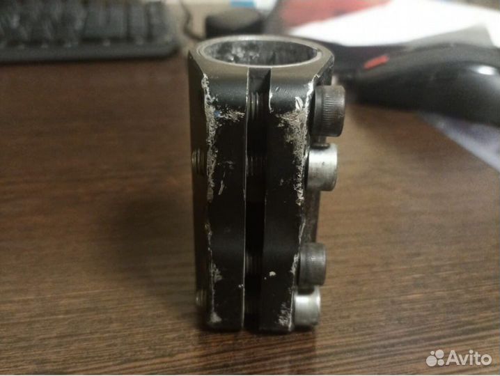 Зажим на самокат Wise SCS