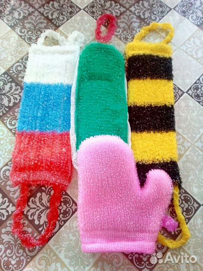 Мочалки и рукавички для бани и бассейна