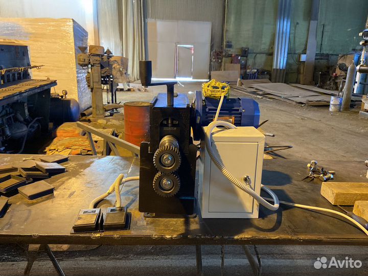 Зиговочный станок. Зиговочная машина сфе-250х1,2