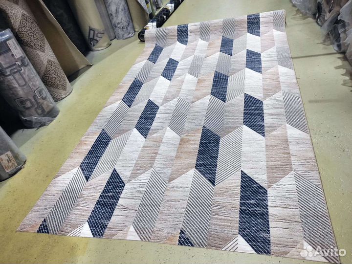 Палас и ковры