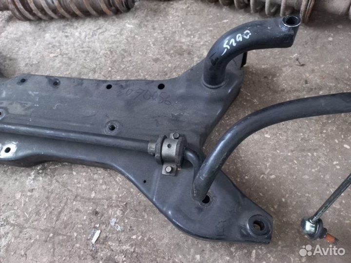 Подрамник передний Mitsubishi Lancer 10