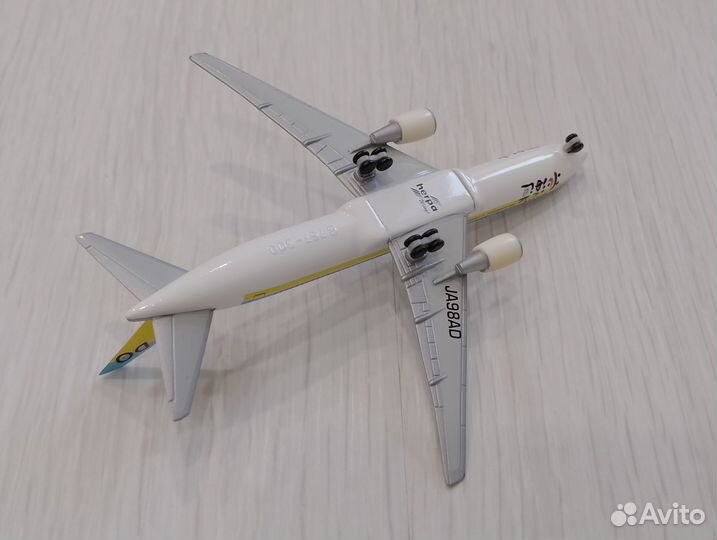 Самолёт в коробке. Boeing 767-300ER. Hokkaido