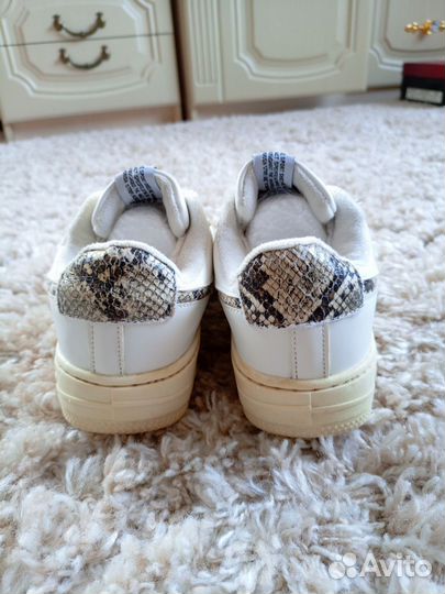 Кроссовки зимние женские 37