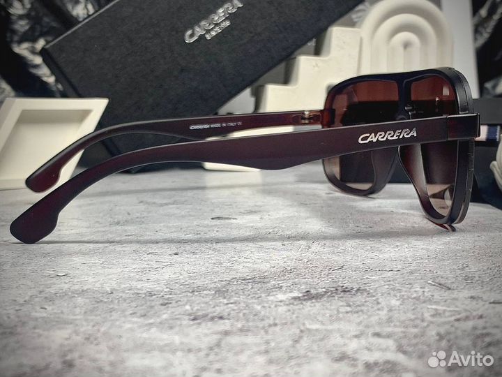 Очки Carrera солнцезащитные