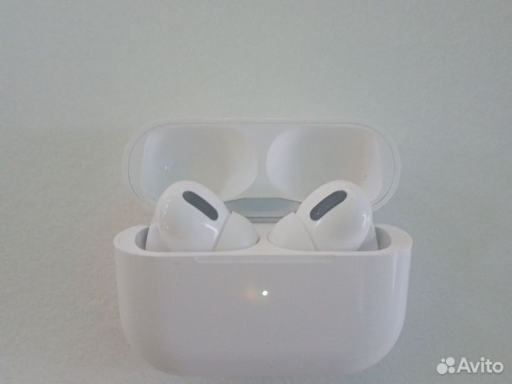 Беспроводные наушники airpods pro