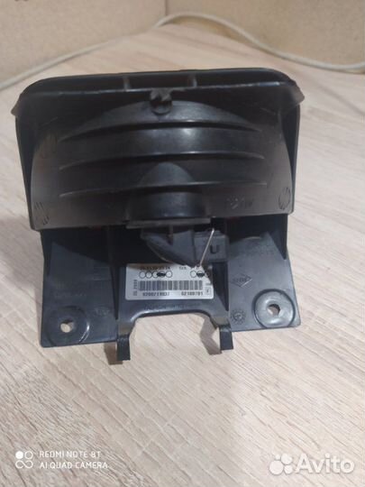 Фонарь стоп сигнала салонный Renault Logan (Sr)