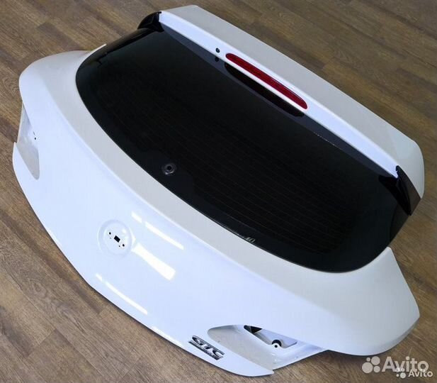 Крышка багажника Opel Astra J GTC A18XER 2012