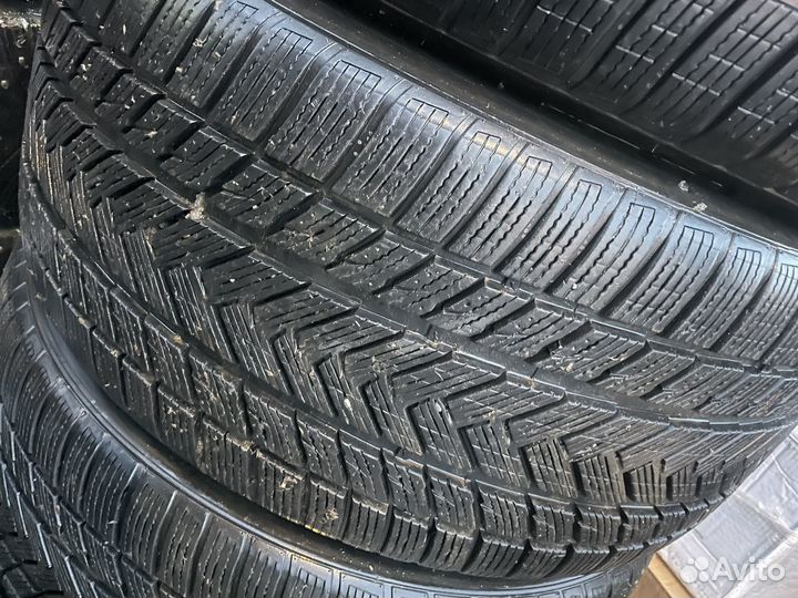 Gripmax SureGrip Pro Winter 285/35 R21 и 325/30 R21