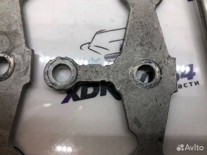 Крепление топливной форсунки Bmw 535I F10 N55B30A