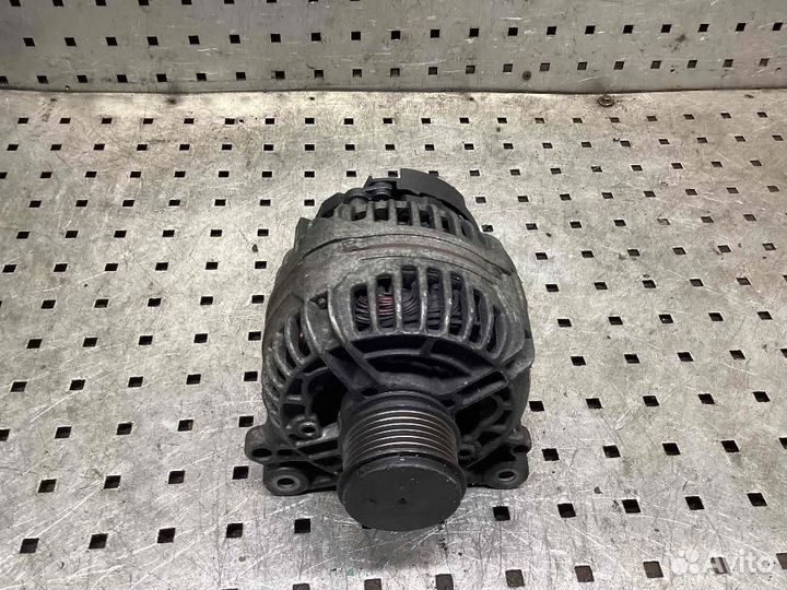 Генератор Volkswagen Golf