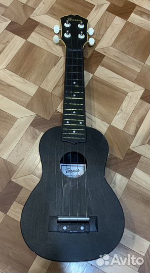 Укулеле сопрано с чехлом