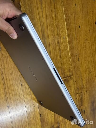 Apple macbook pro 16 m1pro 32gb 512 gb