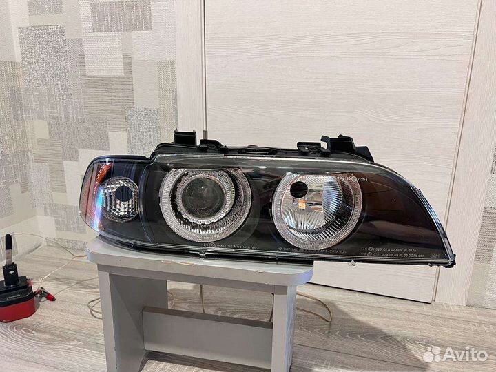 Фары bmw e39/бмв е39 ангельские глазки