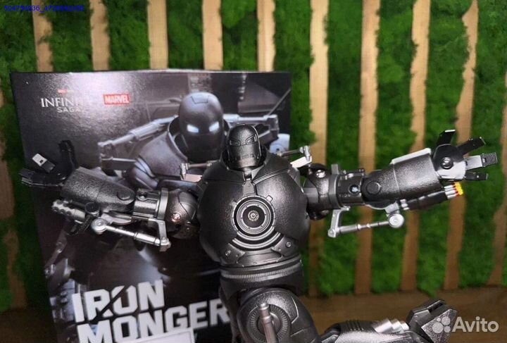 Фигурка Iron Monger (Арт.34341)