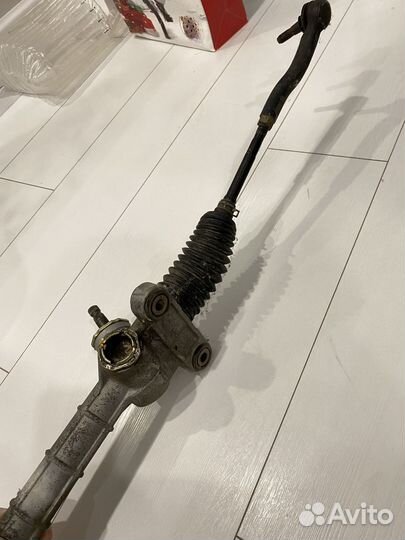 Рулевая рейка на toyota