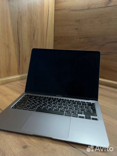 Macbook air m1