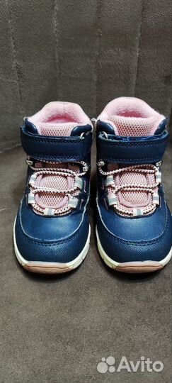 Ботинки демисезонные для девочки 22