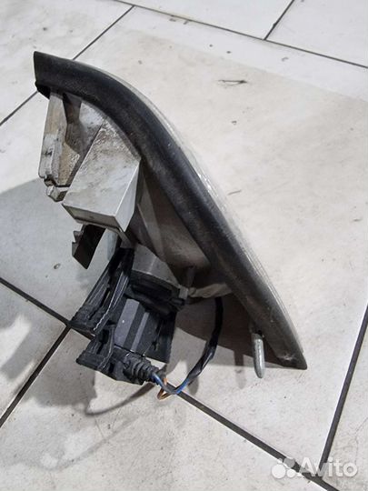 Поворотник правый BMW 3 Series (E36)