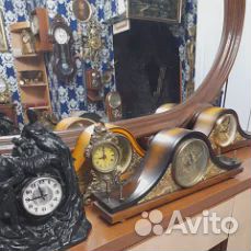 Часы каминные винтажные. Много