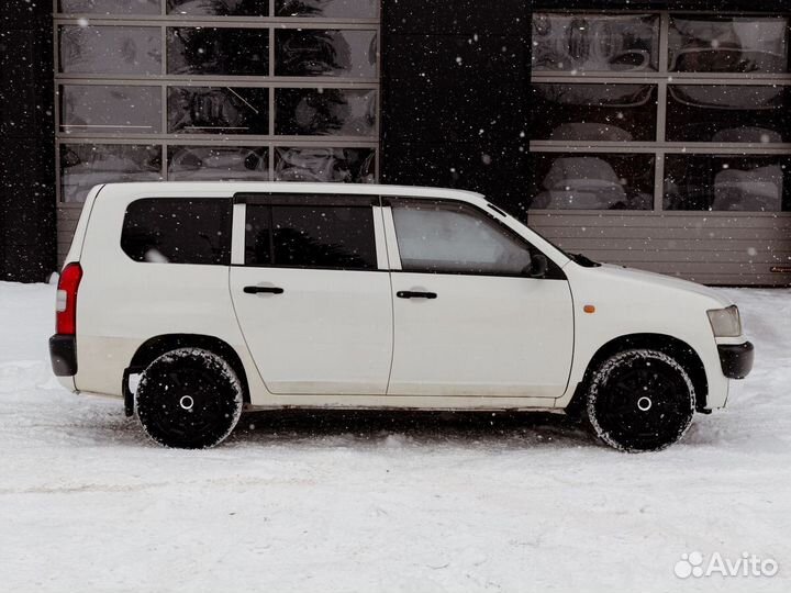 Toyota Probox 1.3 AT, 2002, 301 734 км