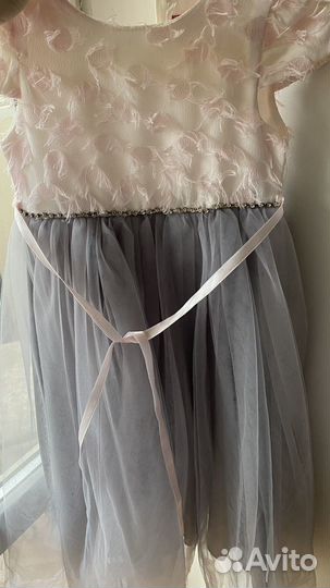 Платье на девочку 104 110