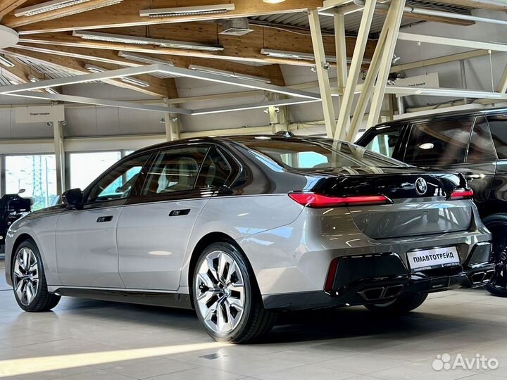 BMW 7 серия 4.4 AT, 2023, 15 км
