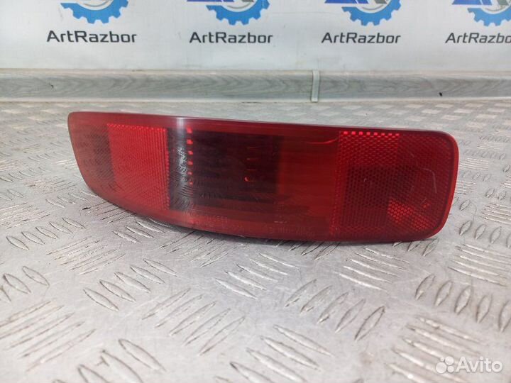 Фара противотуманная задняя левая задняя левая