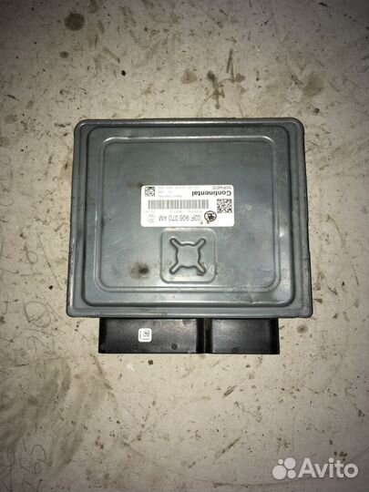 Эбу Skoda Fabia 1.2tsi 03F906070AM