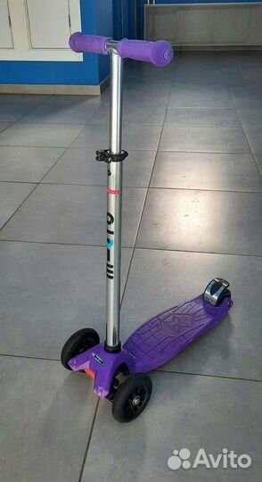 Самокат Maxi Micro