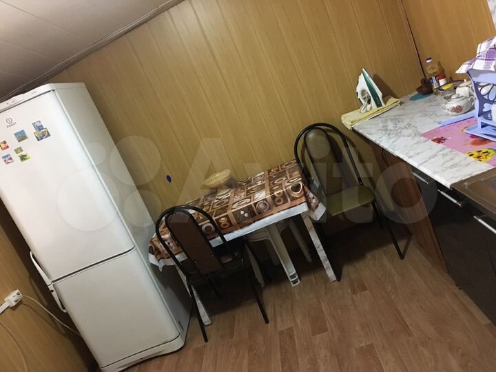 Комната 14 м² в 3-к., 2/2 эт.