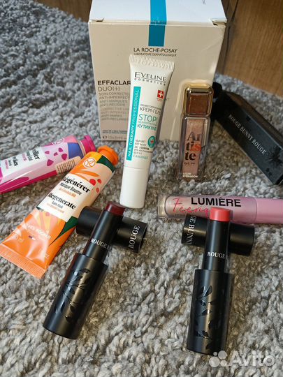 Набор косметики пакетом