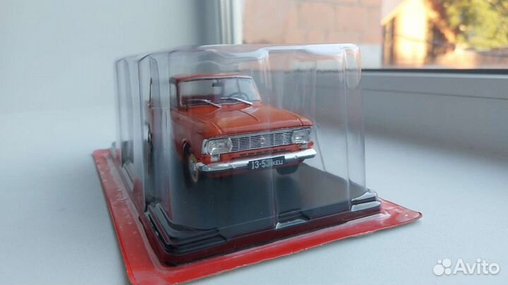 Модель автомобиля Москвич 412