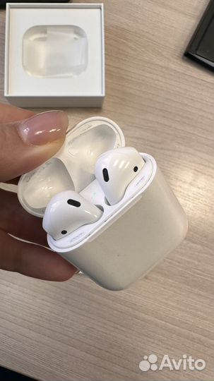 Беспроводные наушники apple airpods 2