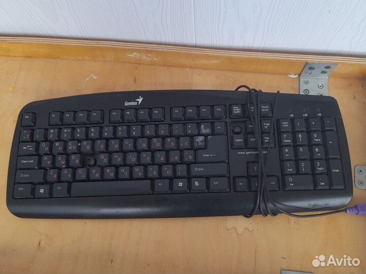Клавиатураи Genis