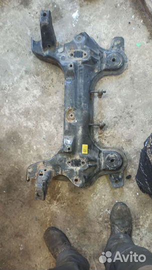 Передний подрамник Шевроле Авео т300