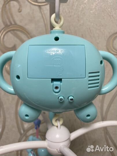 Мобиль в кроватку музыкальный