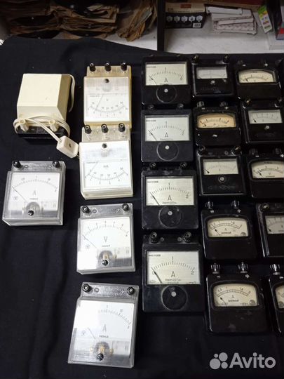 Учебные приборы по физике