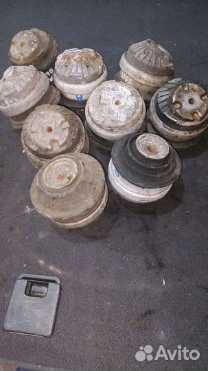 Подушки двигателя на Мерседес