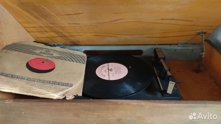 Ламповая радиола Ригонда 102