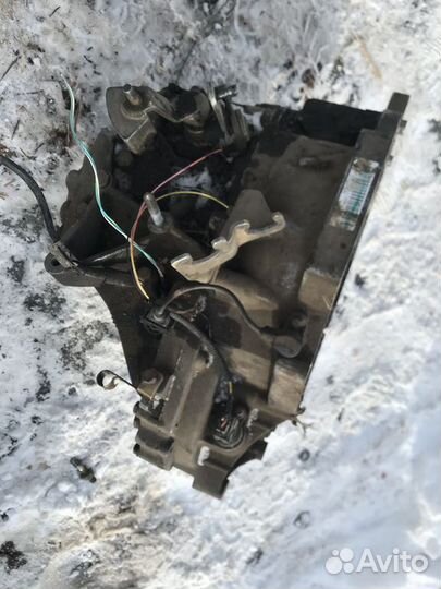 МКПП (механическая коробка переключения передач) C