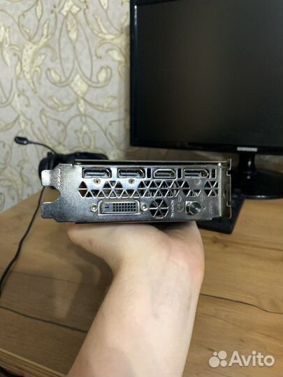 Видеокарта GTX 1070