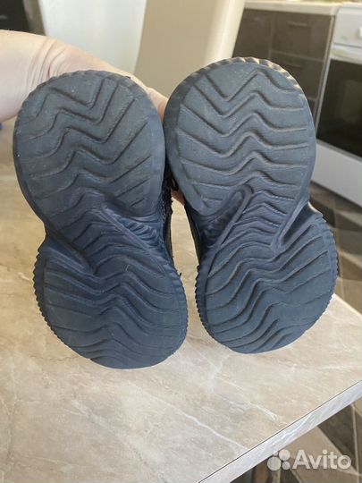 Ботинки для мальчика 25 размер