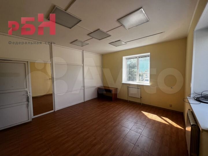 Уфа. Отличный офис рядом с Монументом Дружб, 40 м²